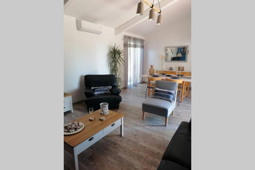 Maison 5 Personnes En Garrigue - Piscine-Spa Prive Langlade エクステリア 写真